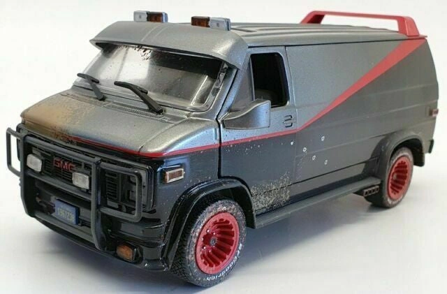 The A-Team's Iconic GMC 1983 Truck – 1:24 Scale Green Light!